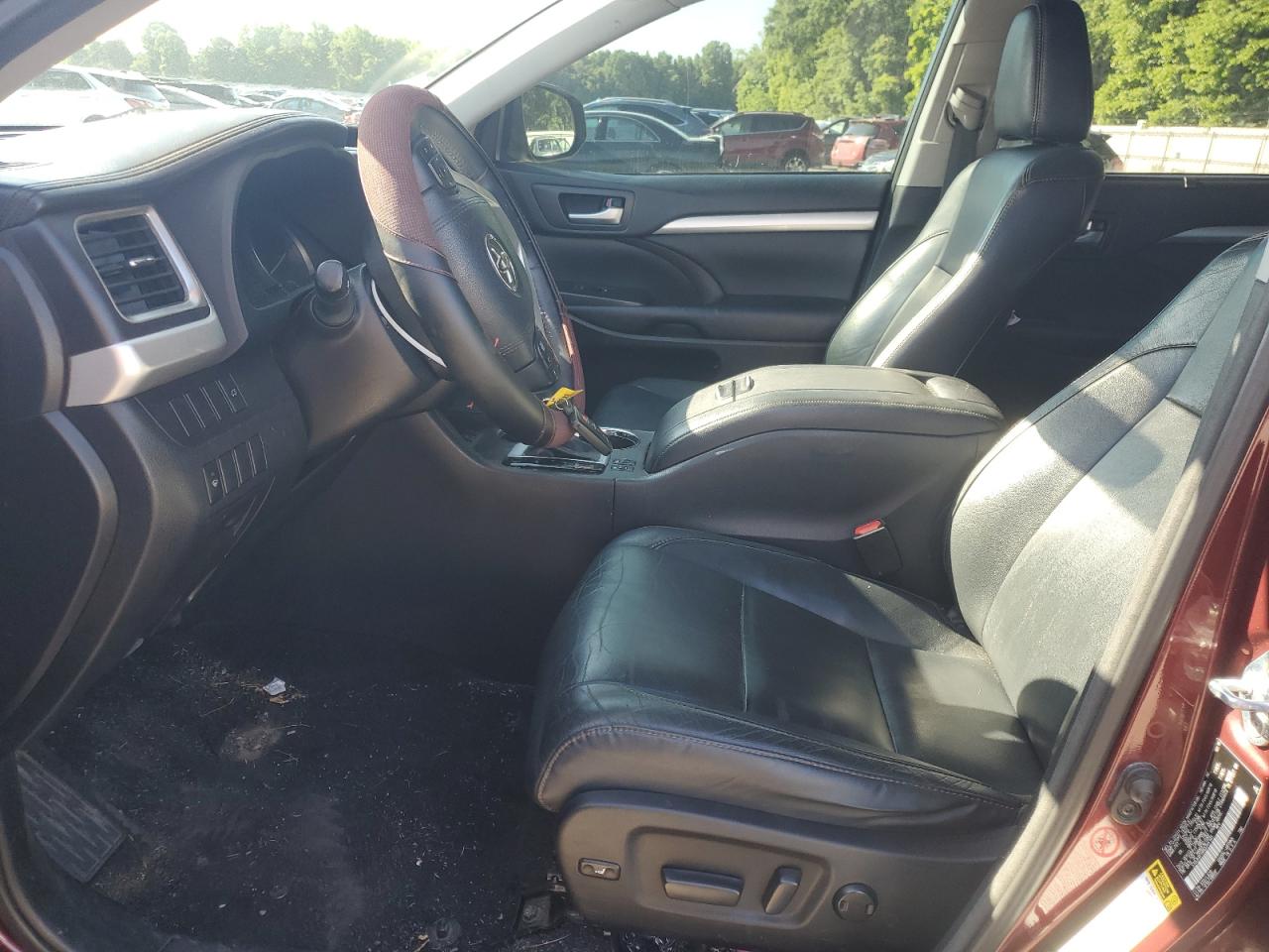 5TDJKRFH8GS344103 2016 Toyota Highlander Xle