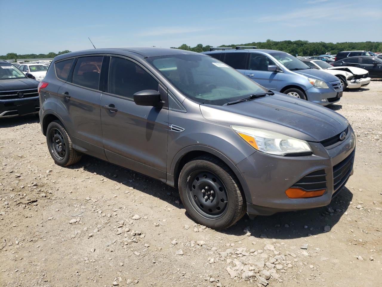 2013 Ford Escape S vin: 1FMCU0F7XDUD23939