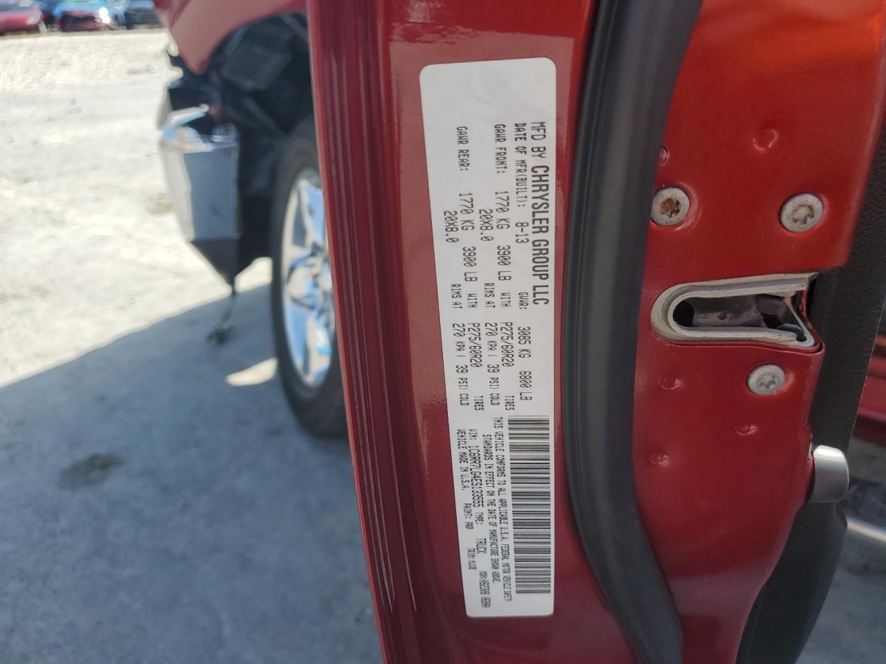 1C6RR7LG4ES133555 2014 Ram 1500 Slt