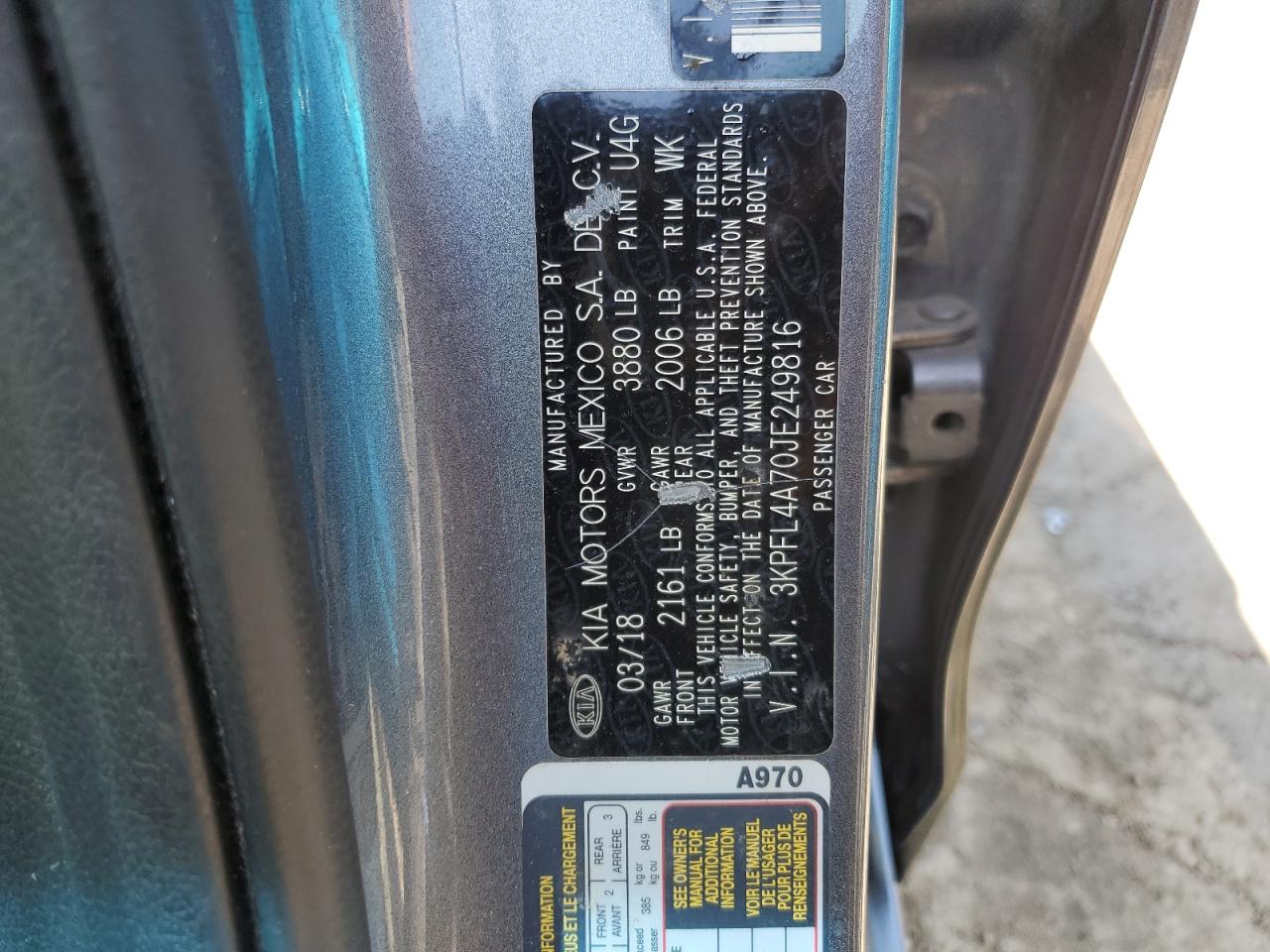 3KPFL4A70JE249816 2018 Kia Forte Lx