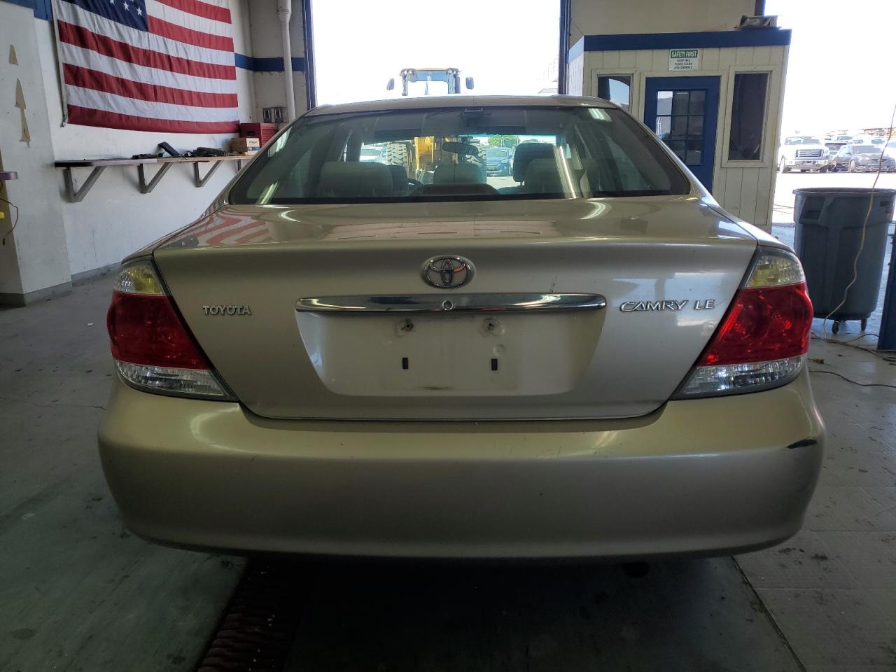 4T1BE32K65U060662 2005 Toyota Camry Le