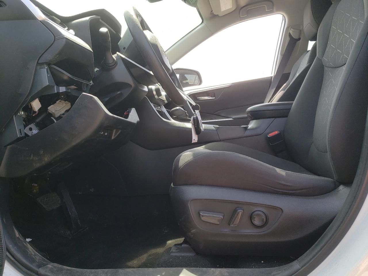 2T3P1RFV4MW187683 TOYOTA RAV4 2021