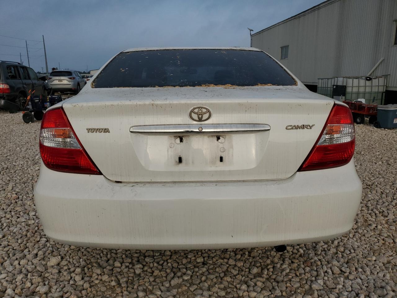 JTDBE32K840262204 2004 Toyota Camry Le