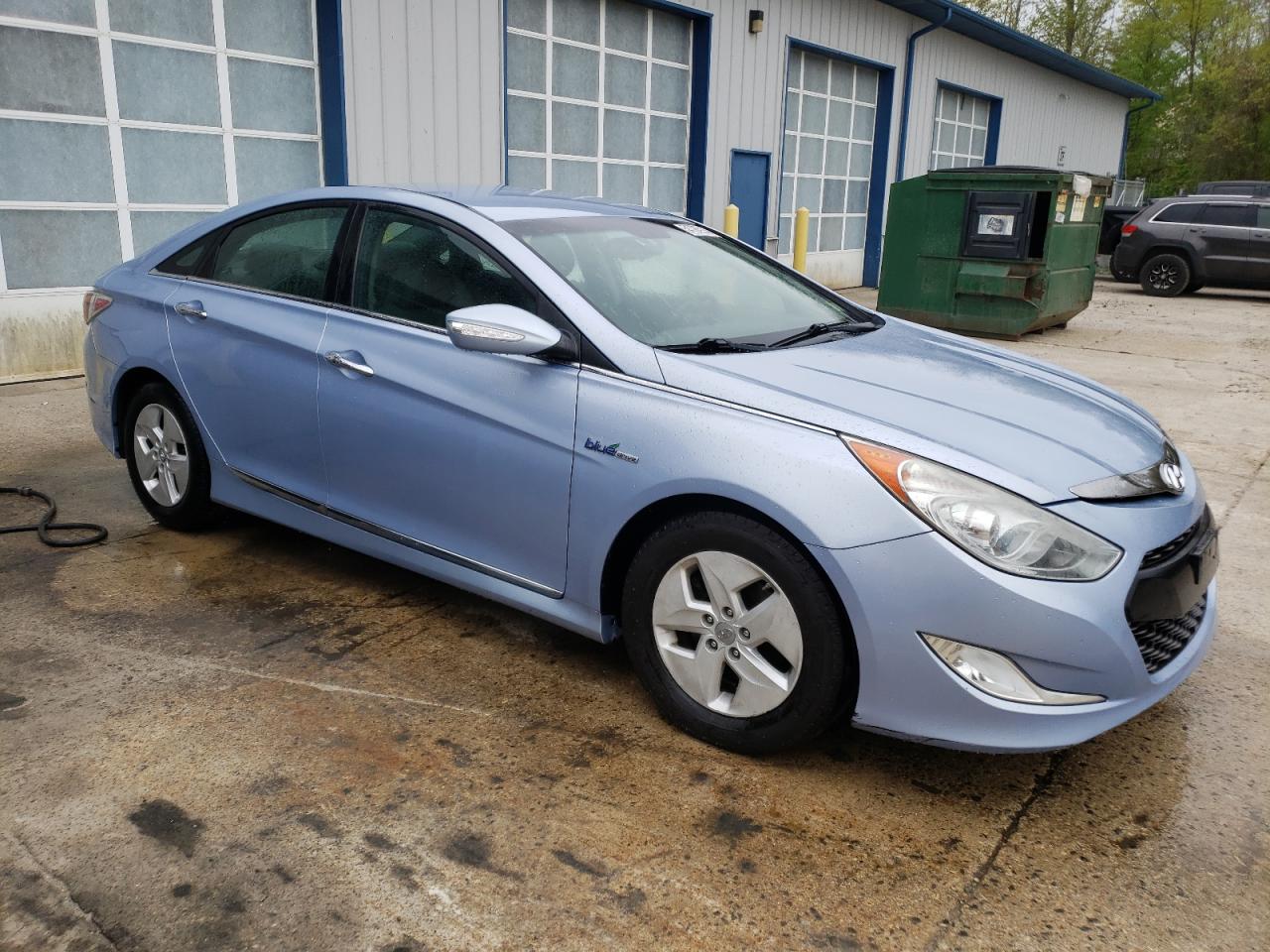 2012 Hyundai Sonata Hybrid vin: KMHEC4A46CA036551