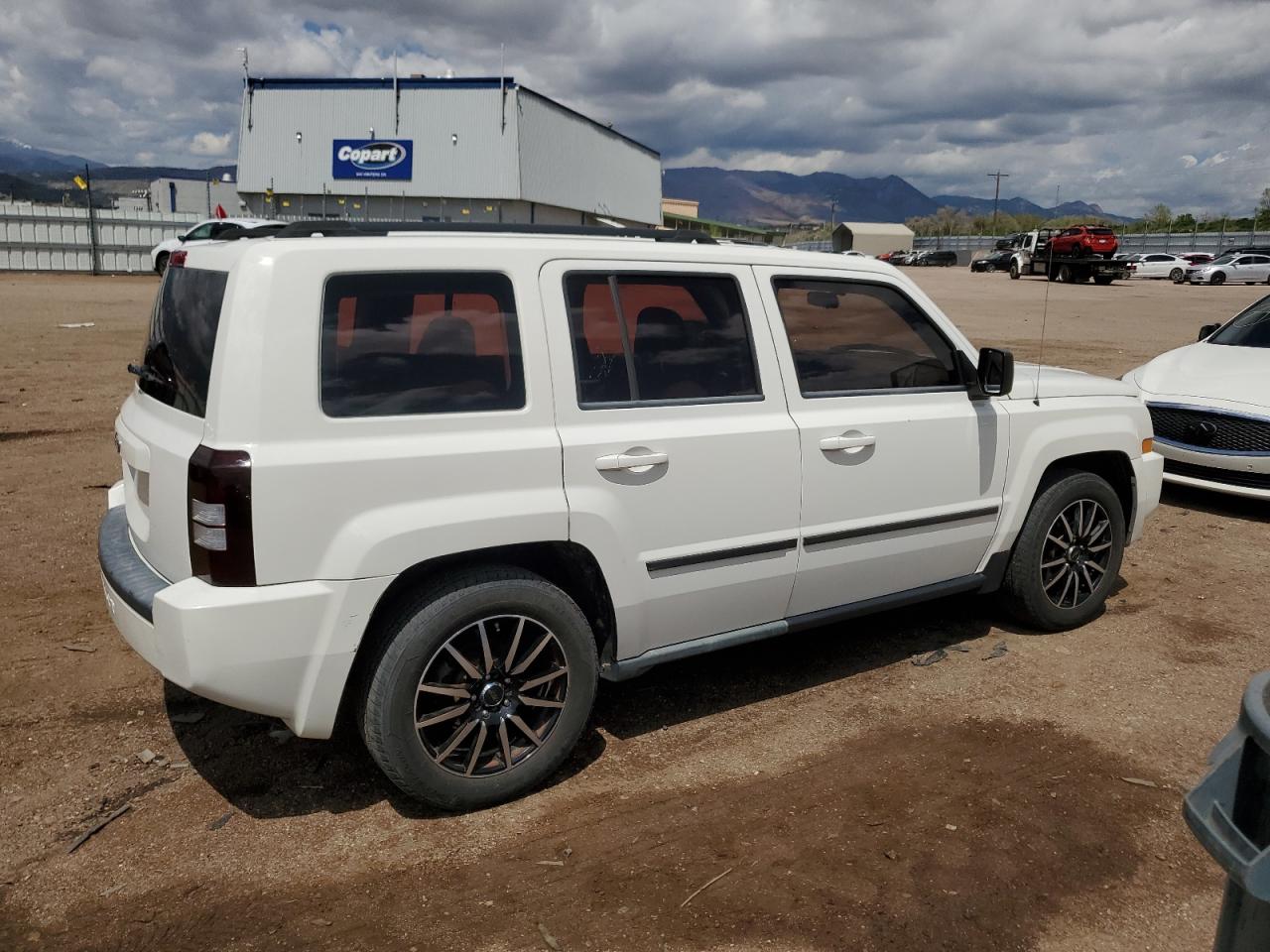 1J4NF2GB1AD577826 2010 Jeep Patriot Sport