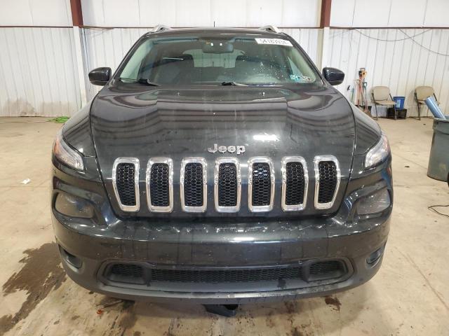 2016 Jeep Cherokee Latitude VIN: 1C4PJMCS9GW278757 Lot: 54183934