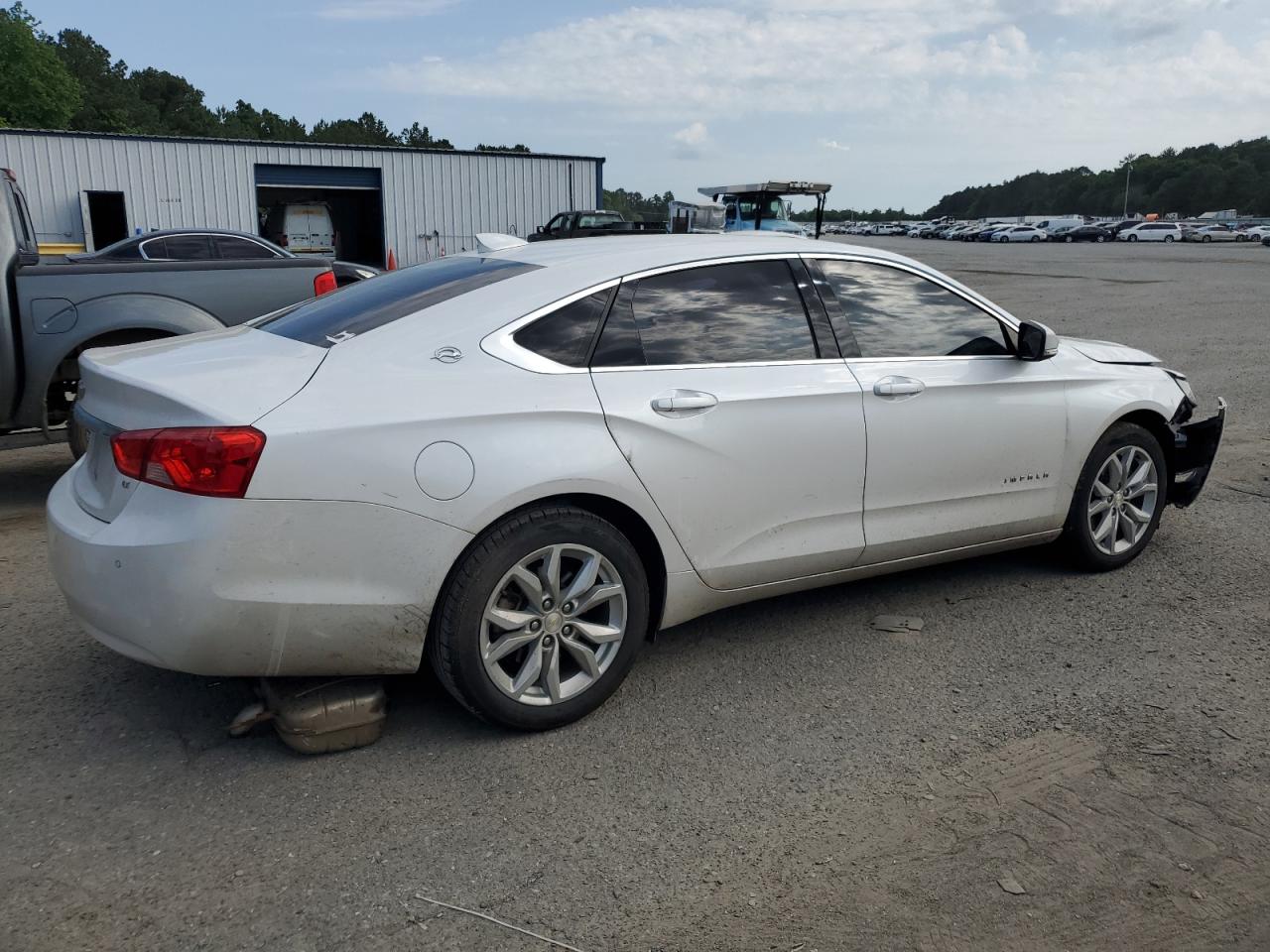 2G1105S39H9115635 2017 Chevrolet Impala Lt