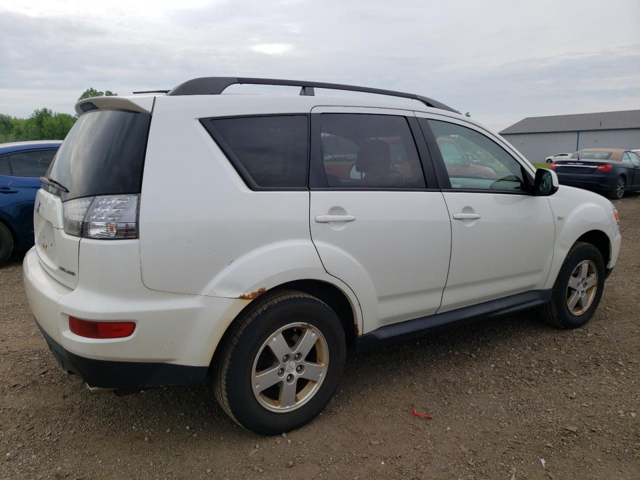 Lot #2538202290 2010 MITSUBISHI OUTLANDER