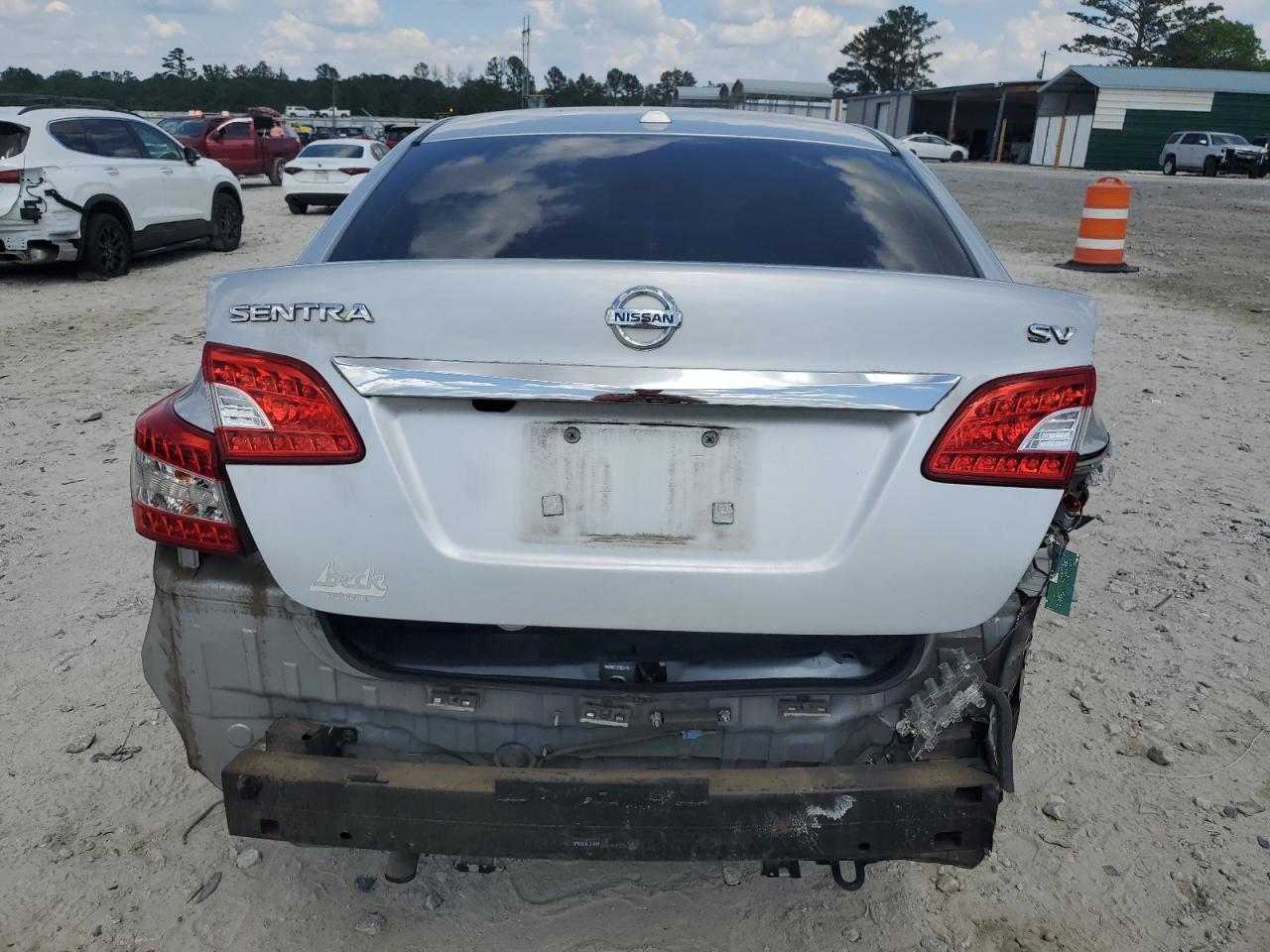 3N1AB7AP8FY217087 2015 Nissan Sentra S