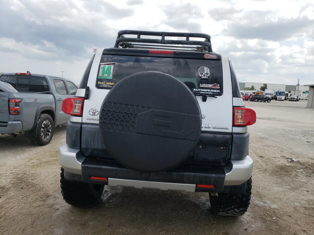 JTEBU11F470100565 2007 Toyota Fj Cruiser