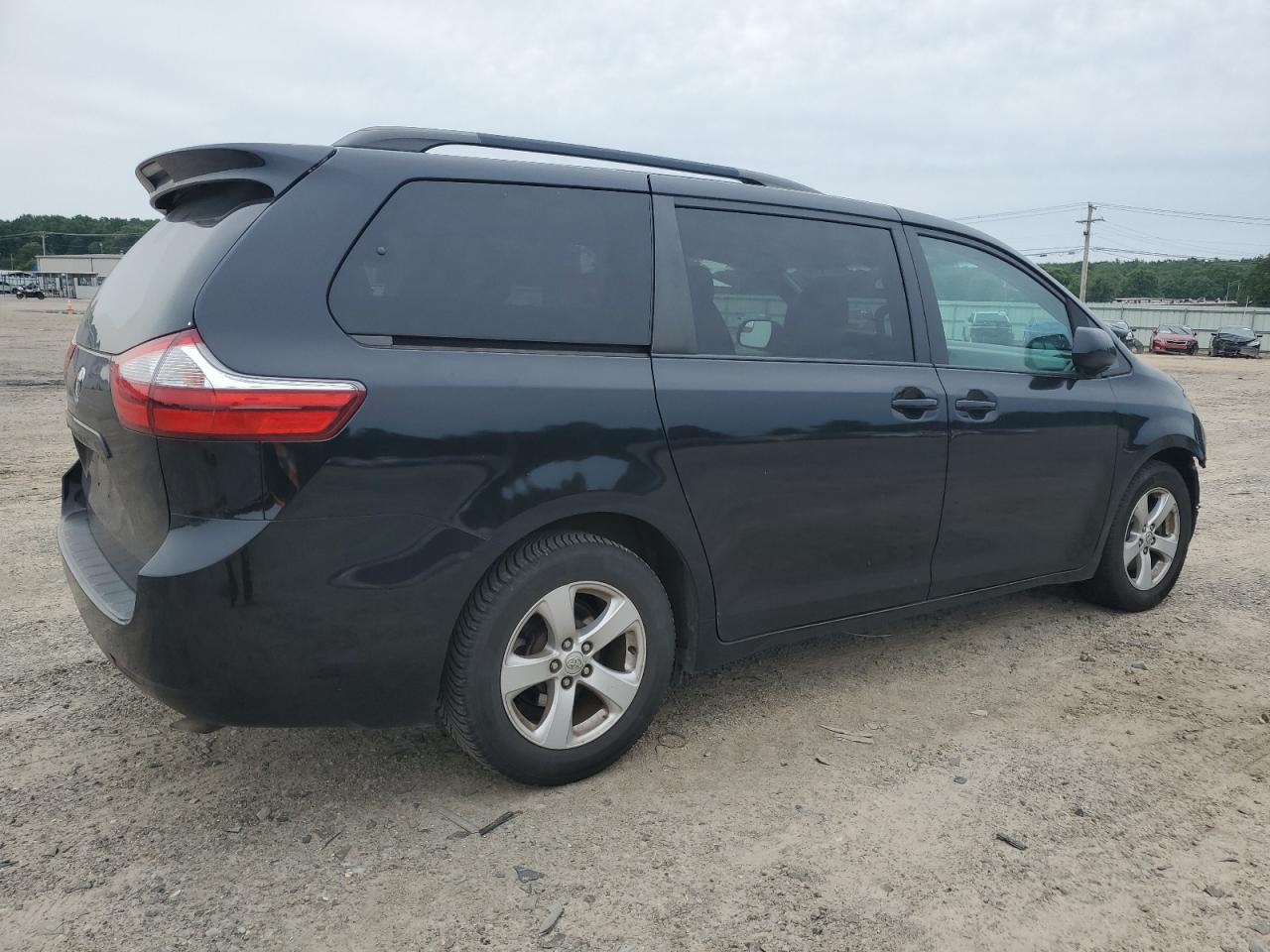 5TDKK3DC4FS677468 2015 Toyota Sienna Le