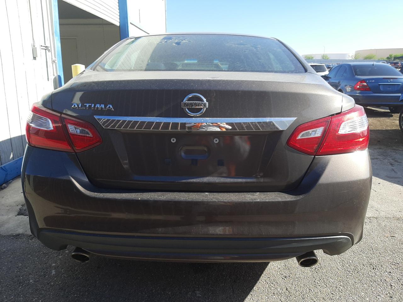 1N4AL3AP3GN369396 2016 Nissan Altima 2.5