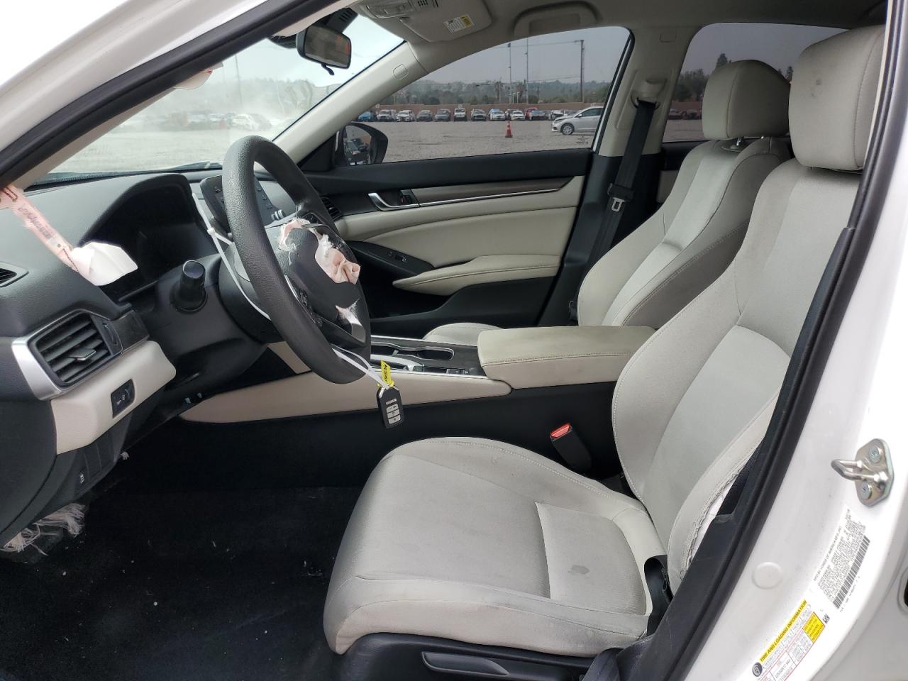 1HGCV1F17JA263247 2018 Honda Accord Lx