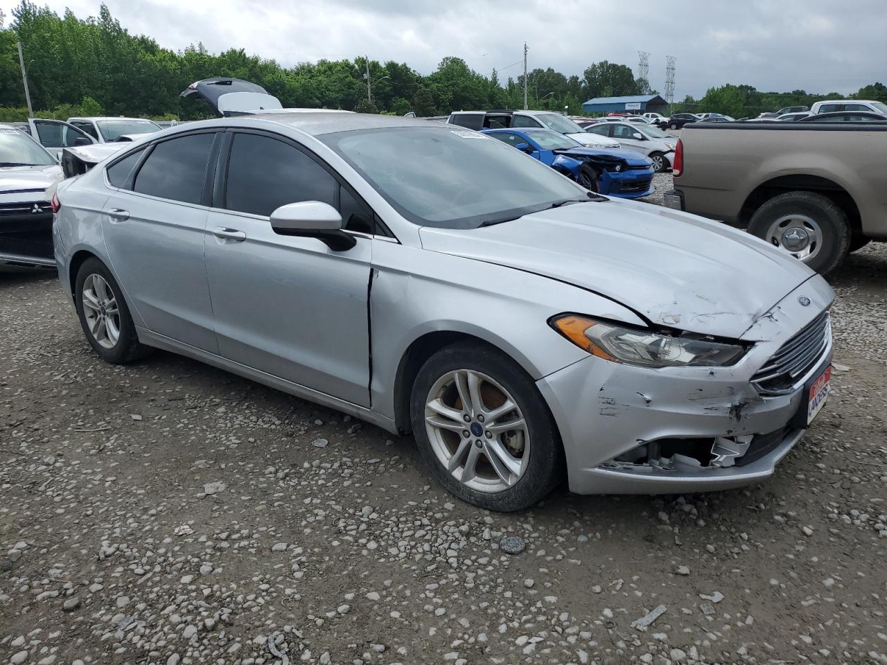 2018 Ford Fusion Se vin: 3FA6P0HD5JR190074