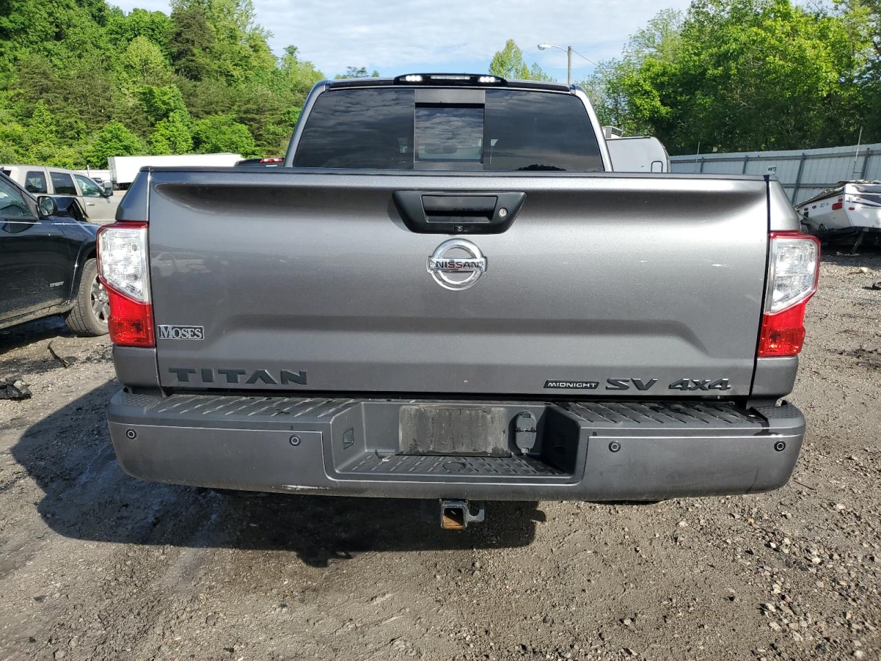 2018 Nissan Titan Sv vin: 1N6AA1E57JN515817