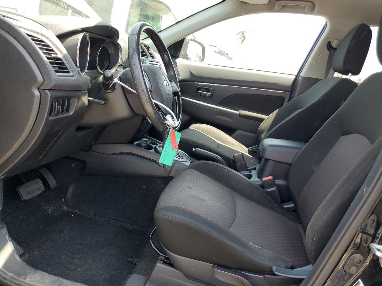 JA4AP3AW0HZ046983 2017 Mitsubishi Outlander Sport Es