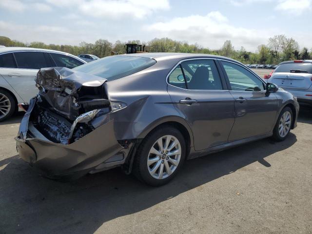 2018 Toyota Camry L VIN: 4T1B11HK0JU018229 Lot: 52902984