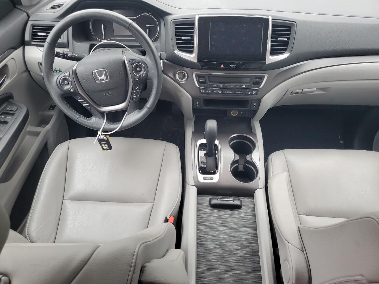 5FNYF6H66HB048077 2017 Honda Pilot Exl