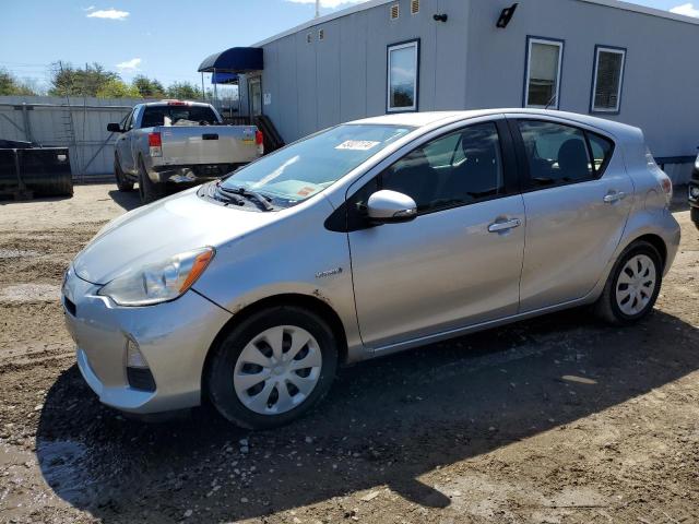 2014 Toyota Prius C VIN: JTDKDTB32E1071501 Lot: 49327174