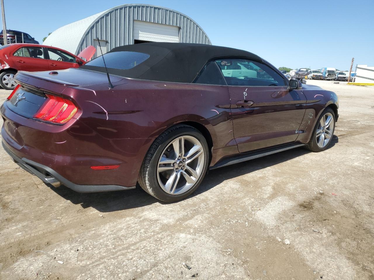 2018 Ford Mustang vin: 1FATP8UHXJ5135133