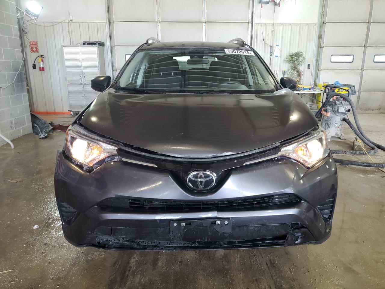 JTMBFREV4JJ238574 TOYOTA RAV4 2018