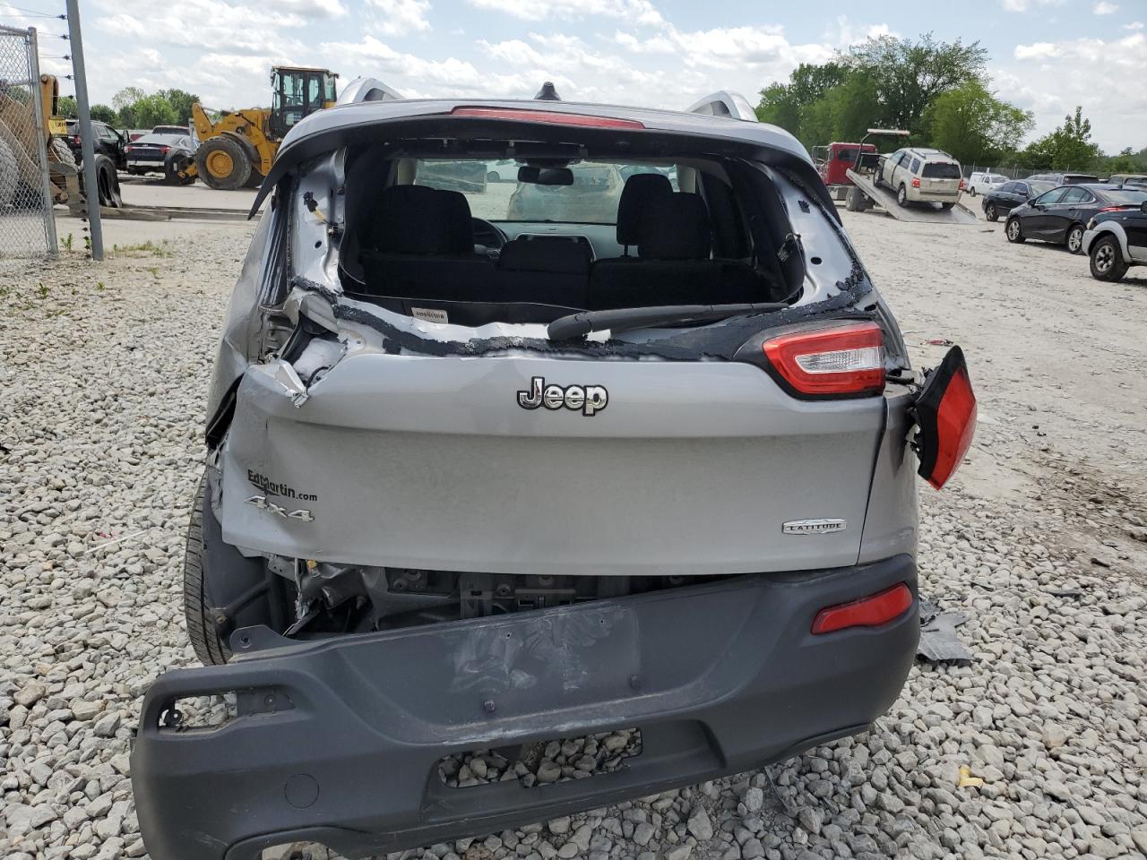 1C4PJMCS0EW212188 2014 Jeep Cherokee Latitude