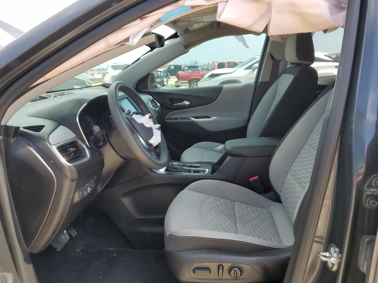 2GNAXJEV7J6131209 2018 Chevrolet Equinox Lt