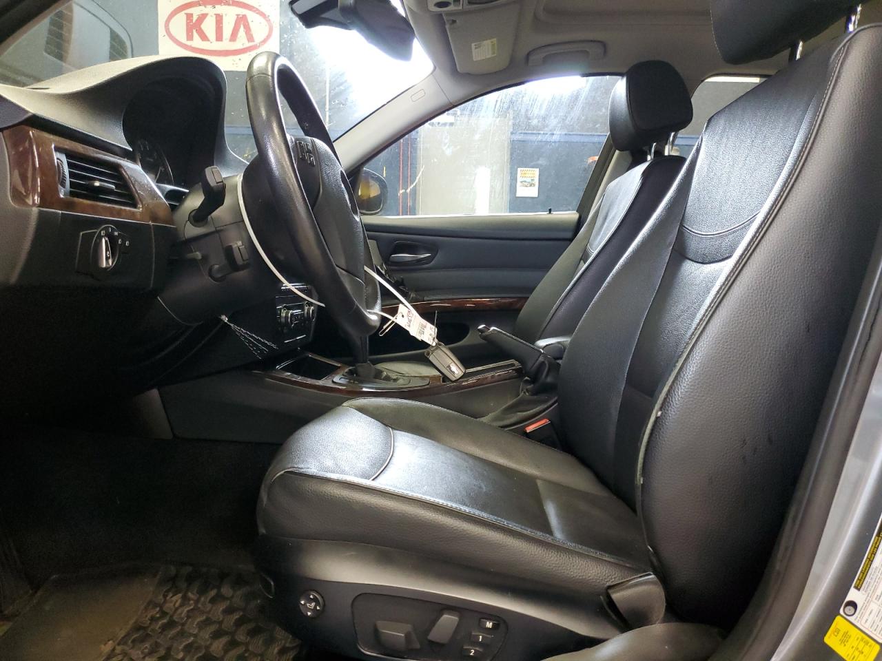 WBAPK5C56AA653079 2010 BMW 328 Xi Sulev