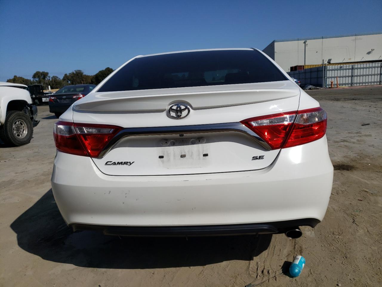 4T1BF1FK9HU418028 2017 Toyota Camry Le