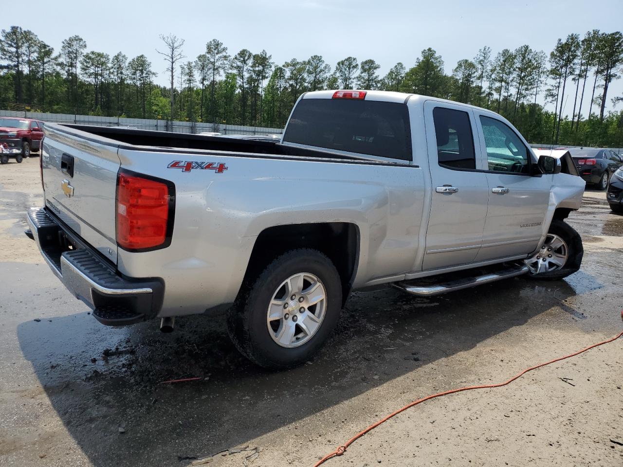 1GCVKREH6FZ276108 2015 Chevrolet Silverado K1500 Lt