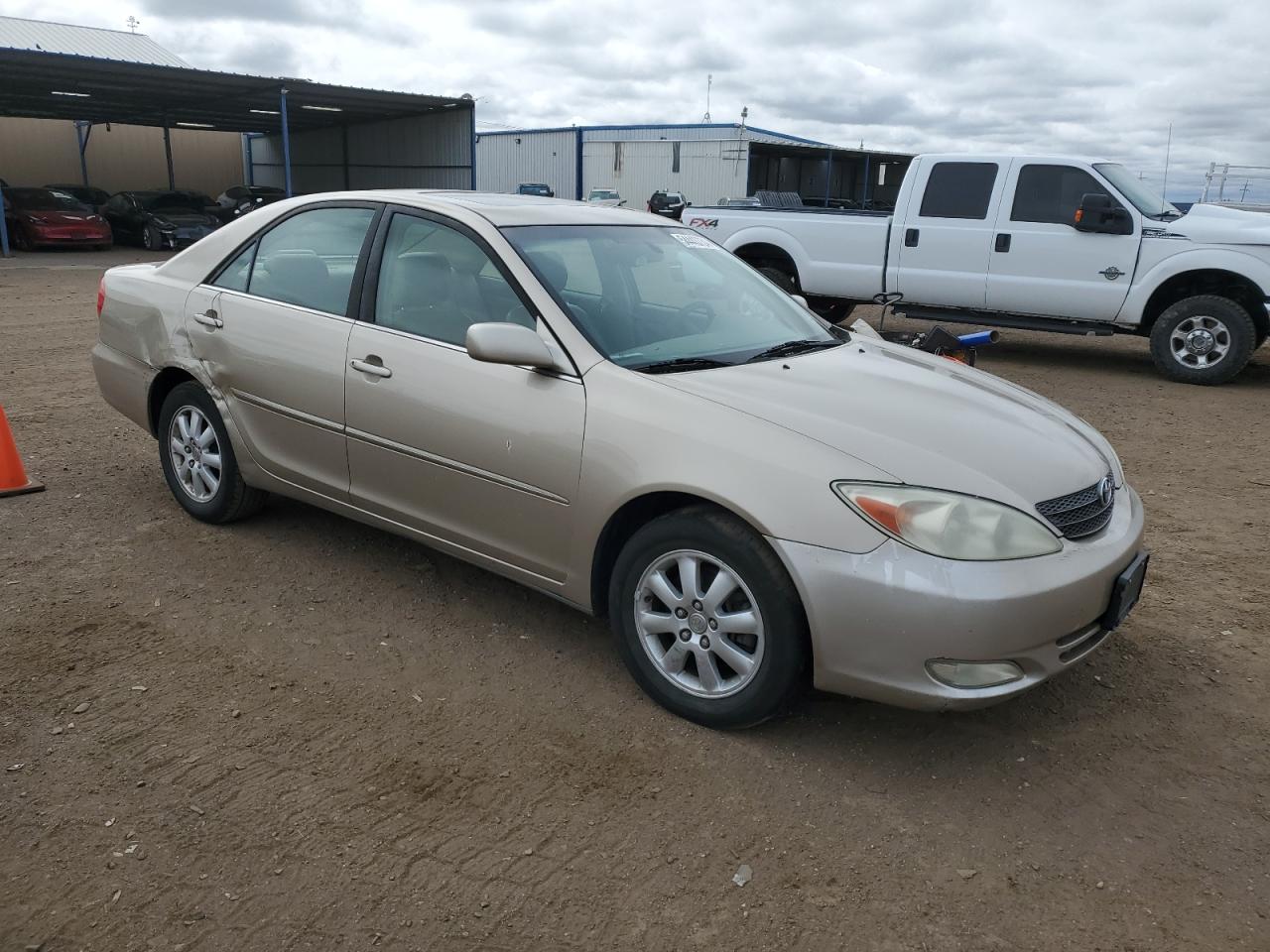 JTDBF32K130106369 2003 Toyota Camry Le