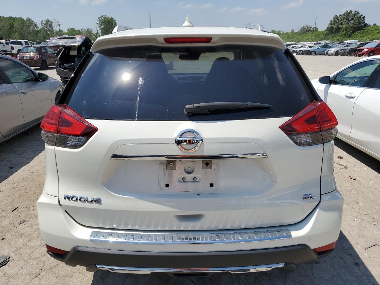 JN8AT2MT5HW381661 2017 Nissan Rogue S