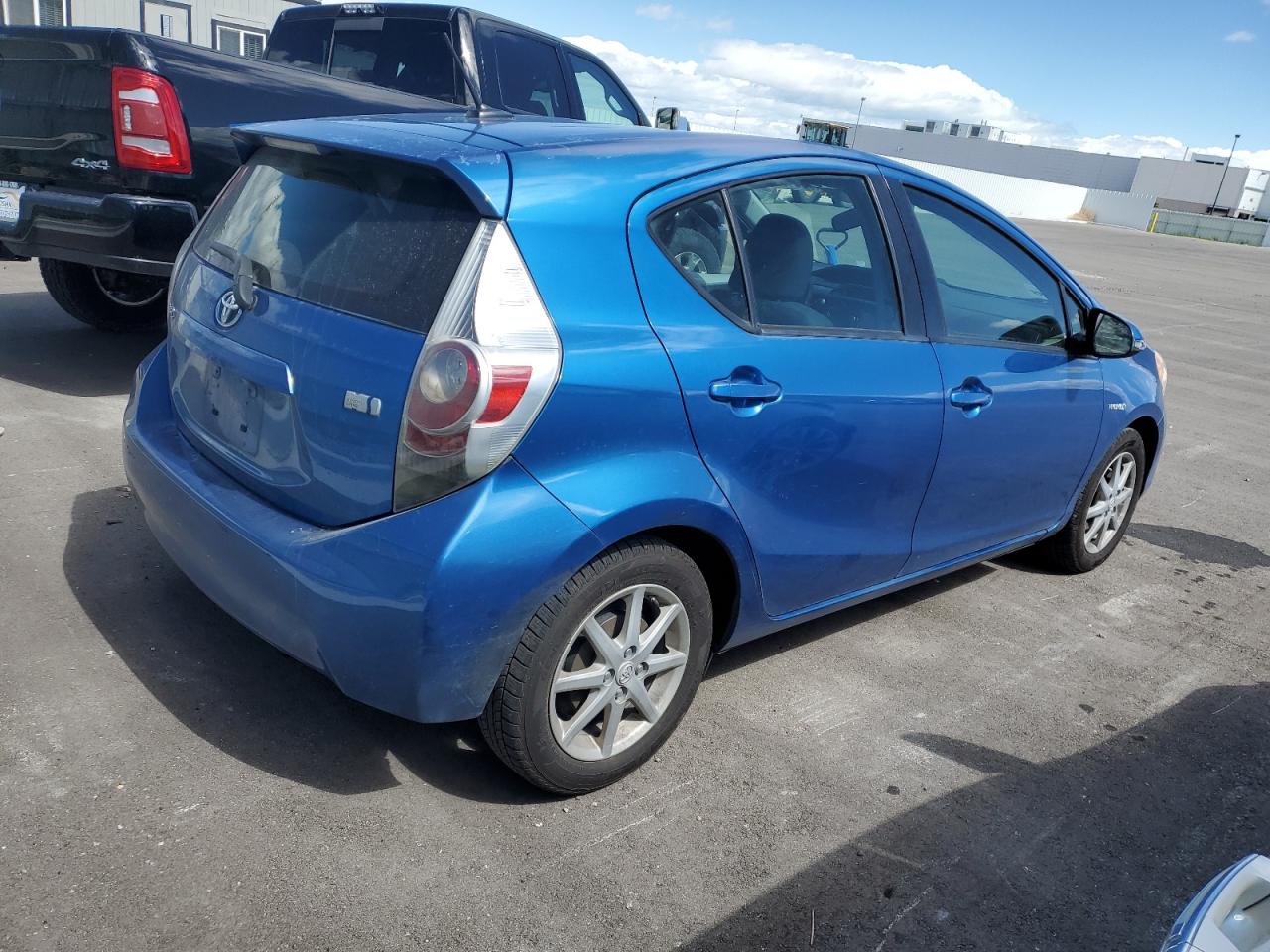 JTDKDTB36D1048401 2013 Toyota Prius C