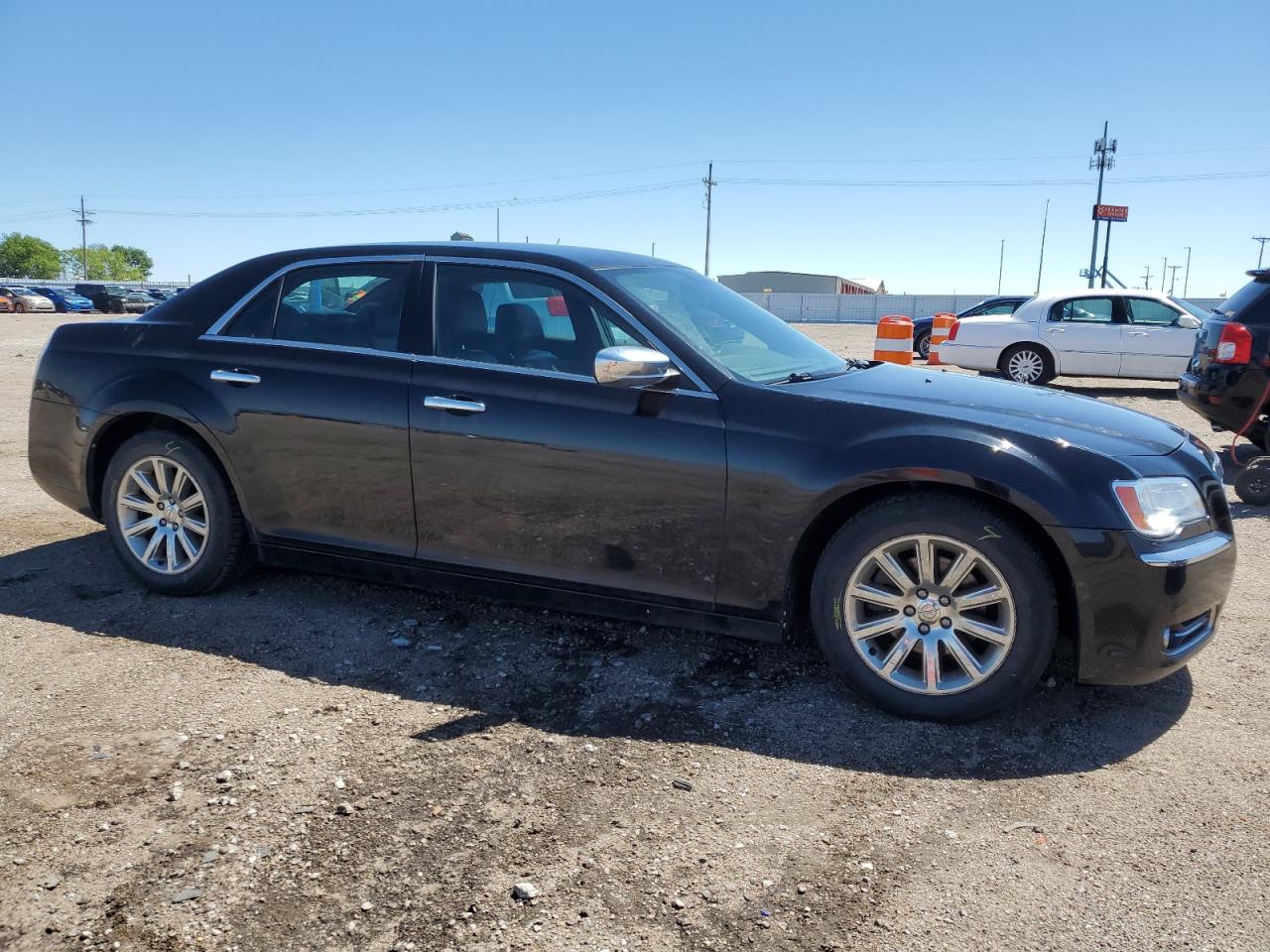 2C3CCAEG2DH620855 2013 Chrysler 300C