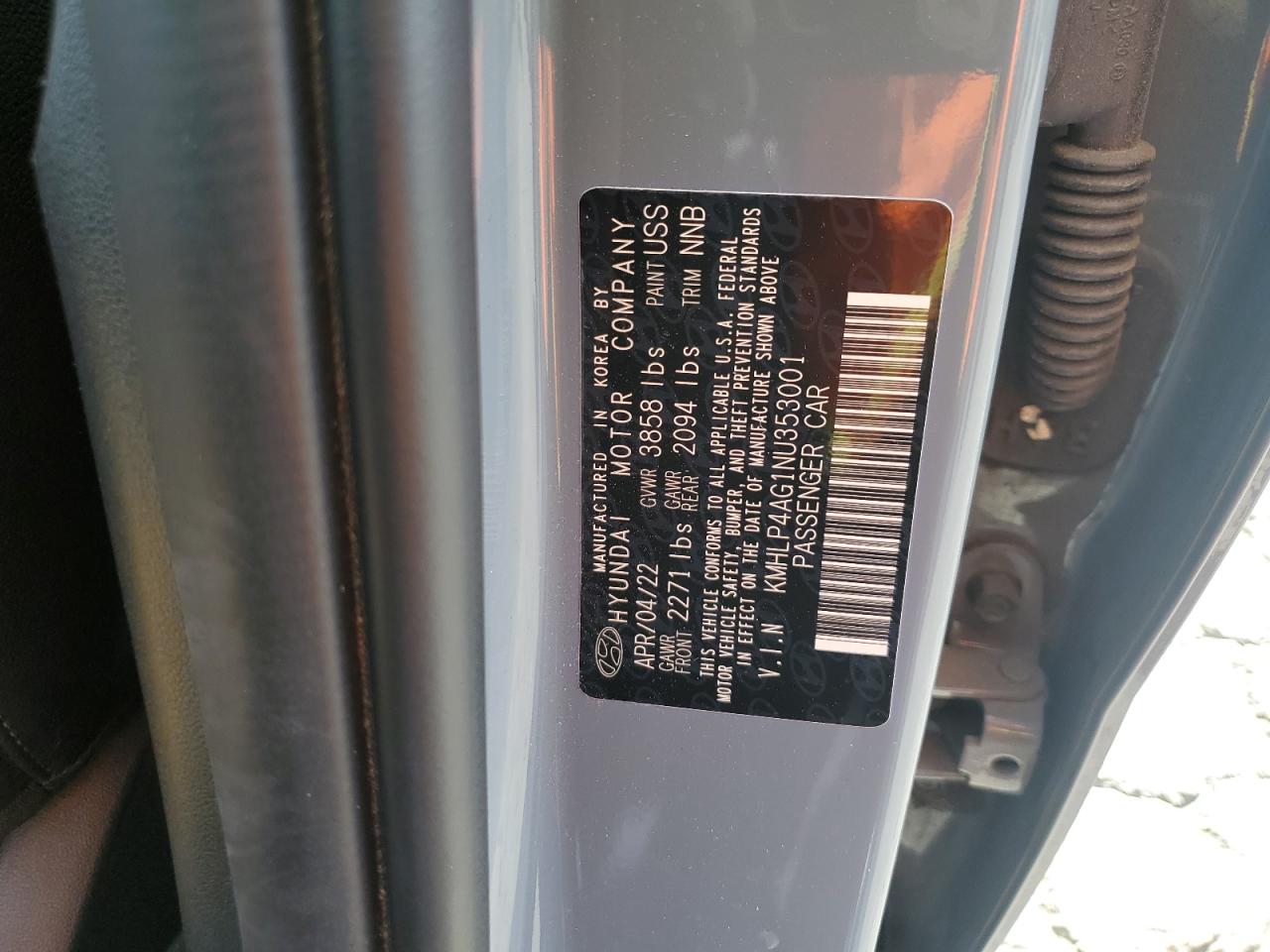 KMHLP4AG1NU353001 2022 Hyundai Elantra Limited