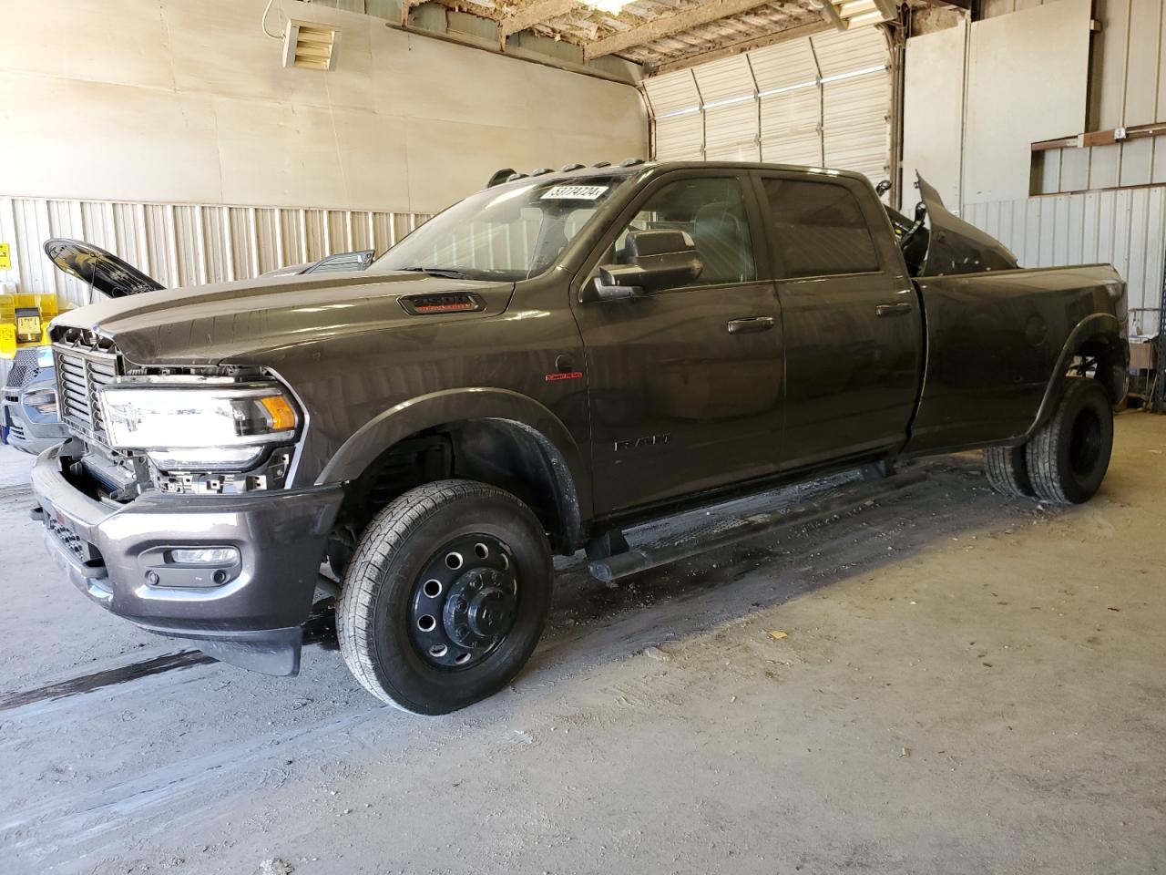 3C63RRJL8NG359395 2022 Ram 3500 Laramie