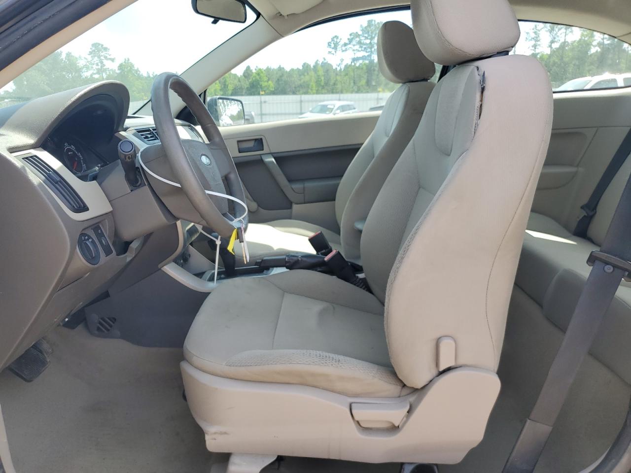 1FAHP32N28W177057 2008 Ford Focus S/Se