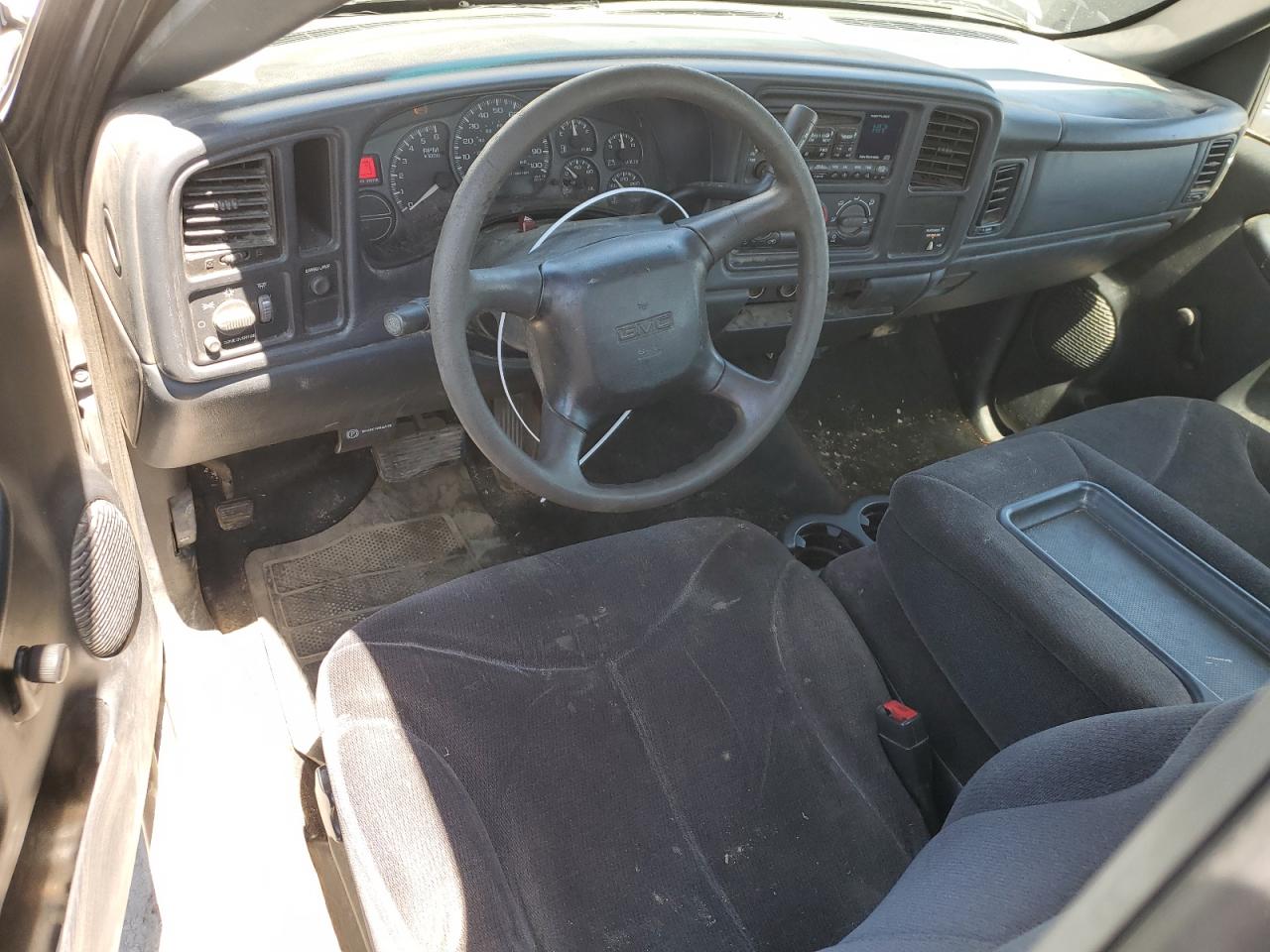 1GTEC14V72E191298 2002 GMC New Sierra C1500