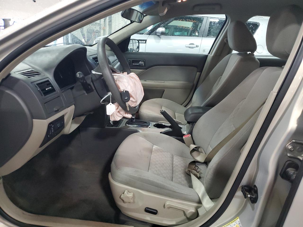 3FAHP0HA8AR377694 2010 Ford Fusion Se