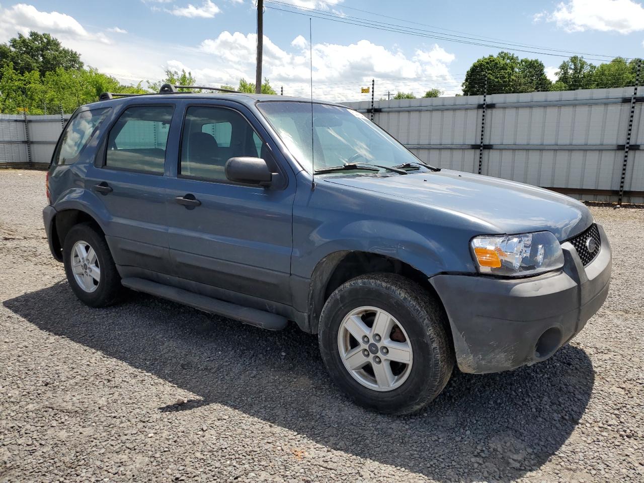 1FMYU02Z65KA82102 2005 Ford Escape Xls