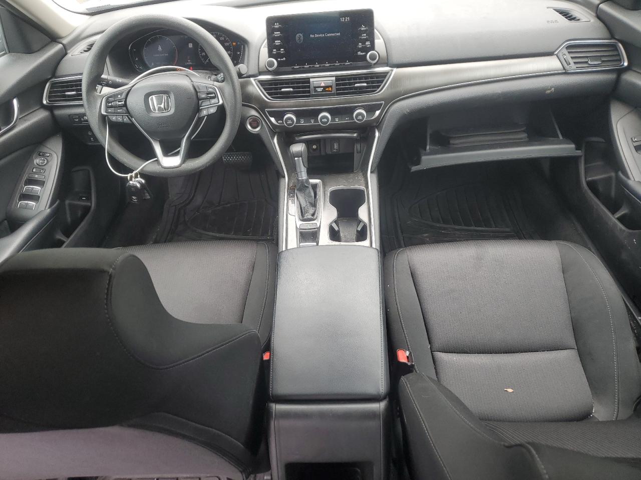 1HGCV1F12JA082623 2018 Honda Accord Lx