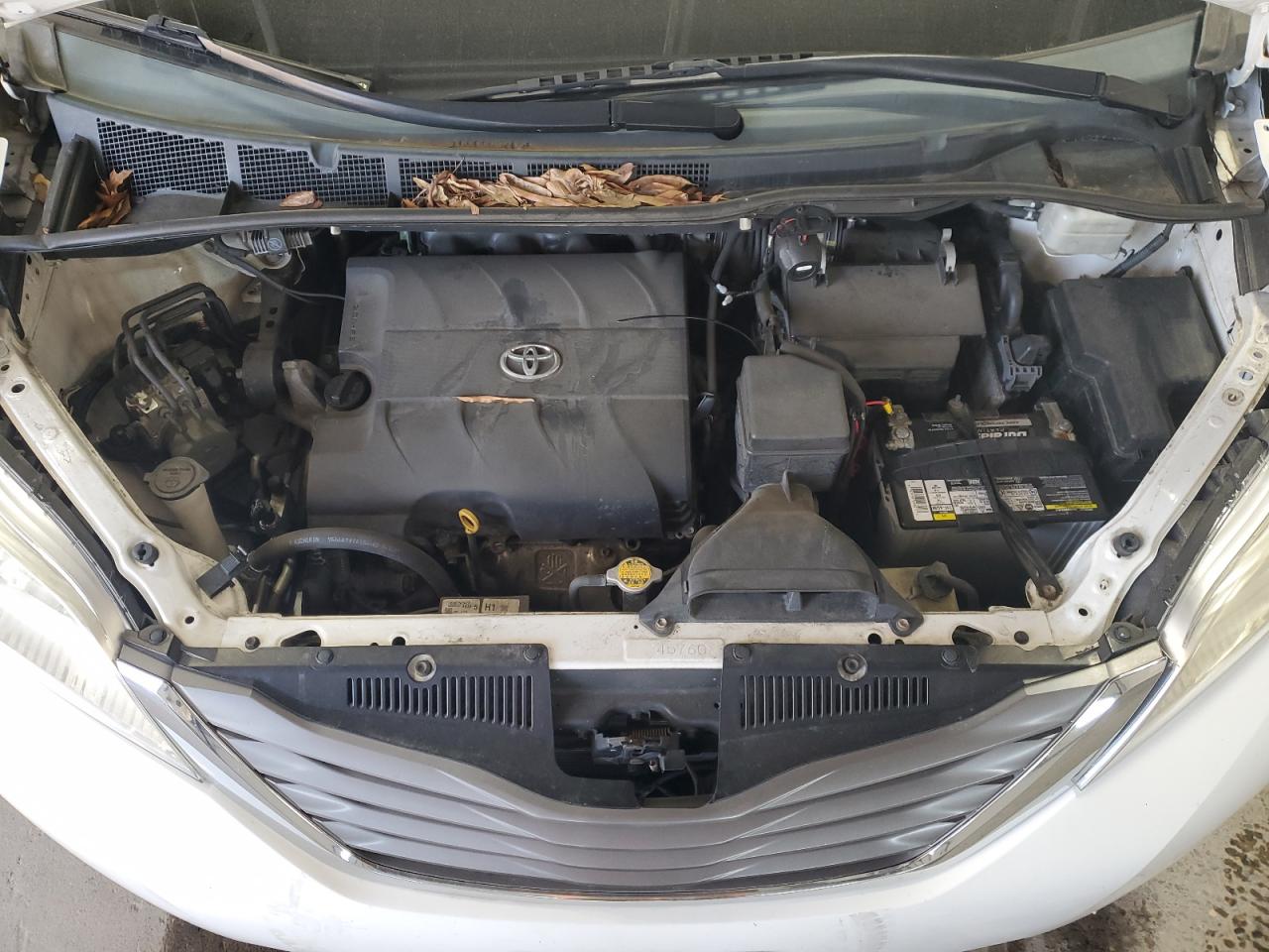 5TDDK3DC4CS030640 2012 Toyota Sienna Xle