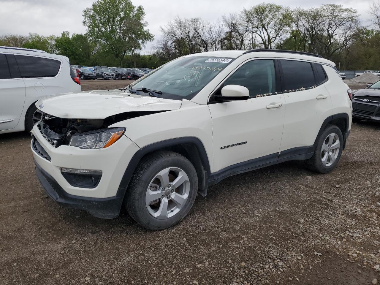 2019 Jeep Compass Latitude vin: 3C4NJDBB0KT656164