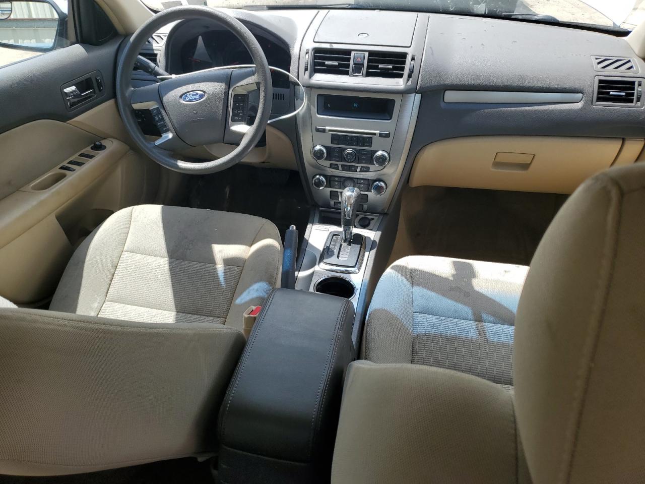 3FAHP0HA4BR208631 2011 Ford Fusion Se