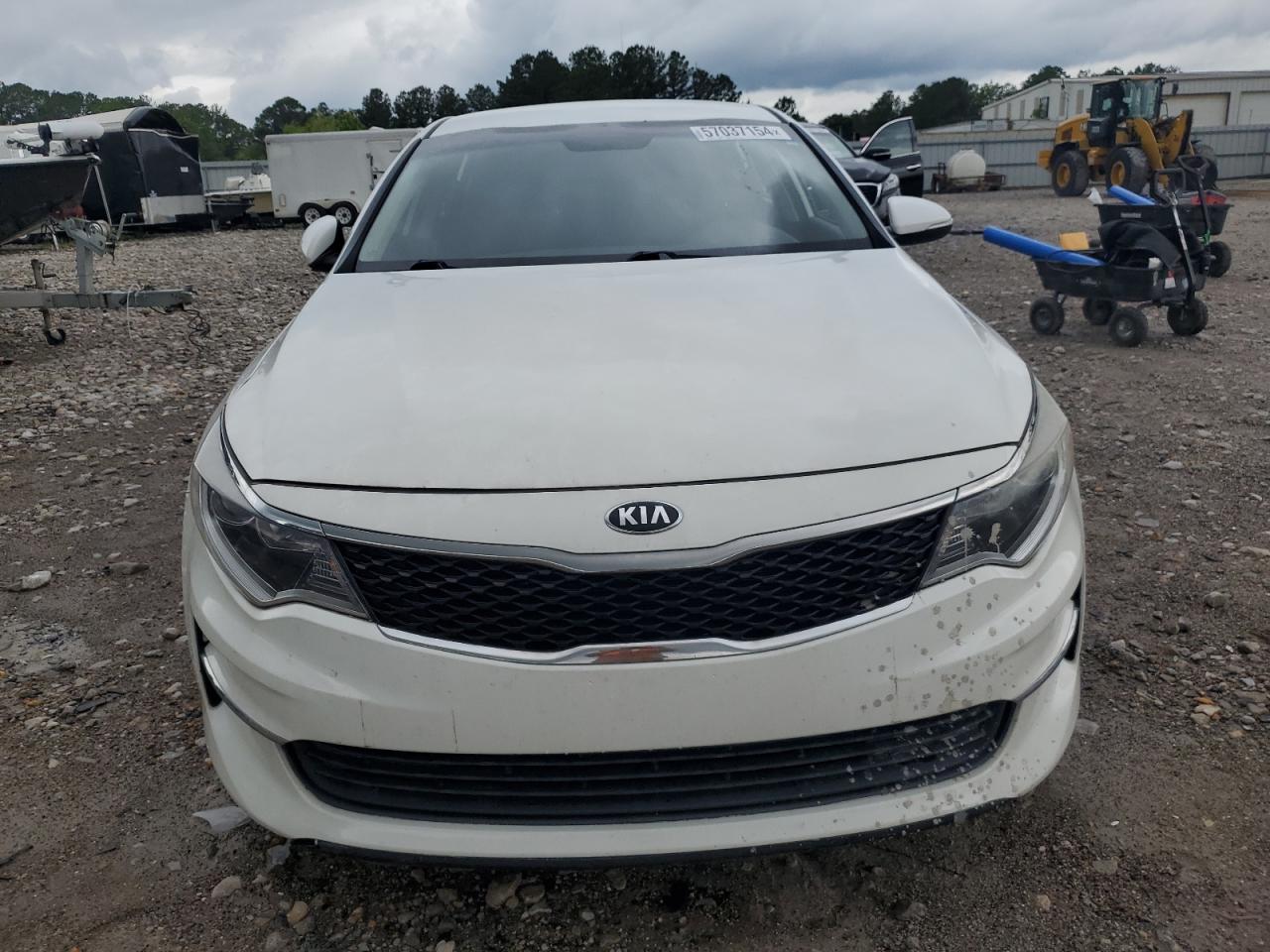 5XXGT4L39JG195339 2018 Kia Optima Lx