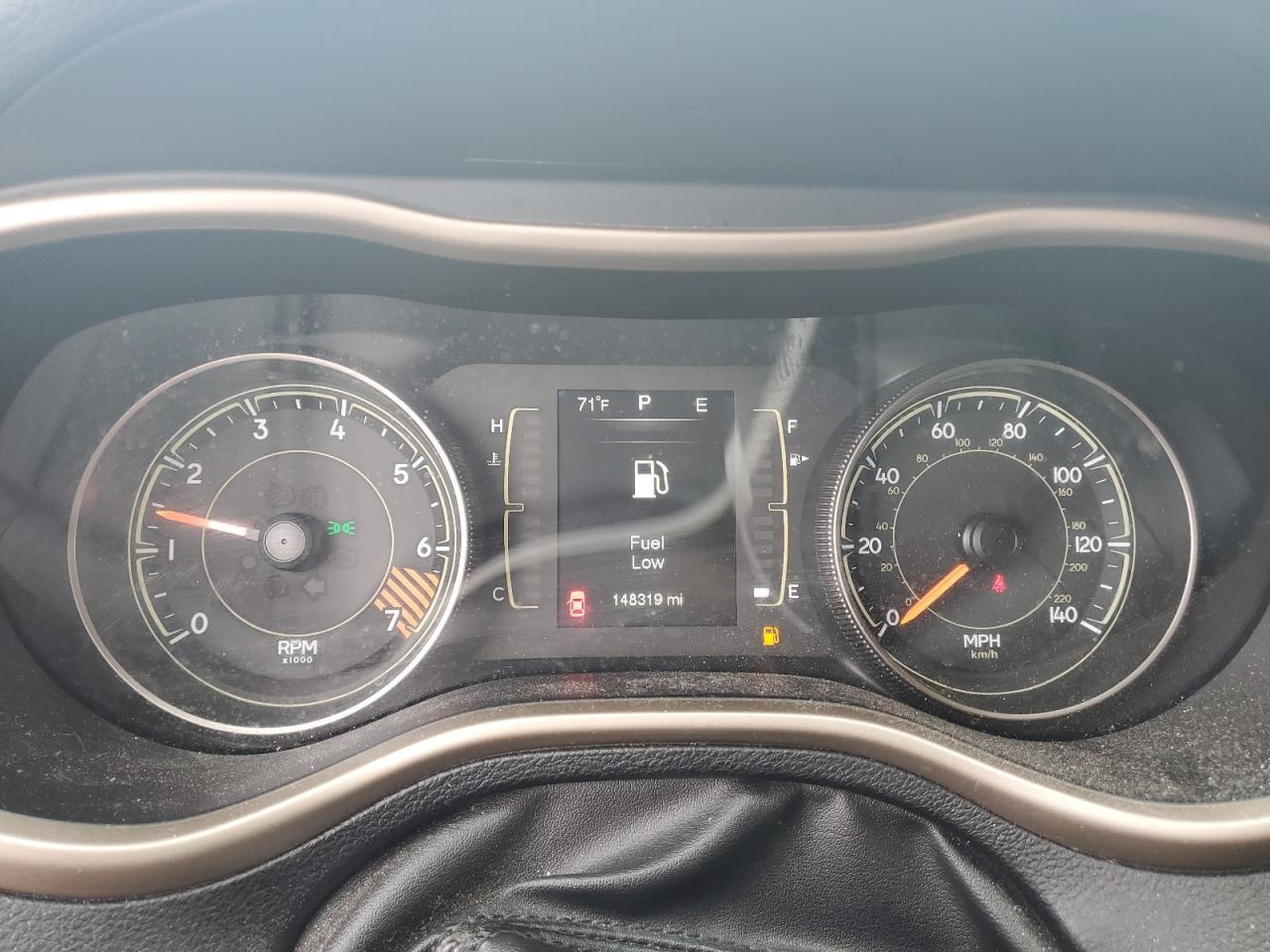 1C4PJMCB0FW543788 2015 Jeep Cherokee Latitude