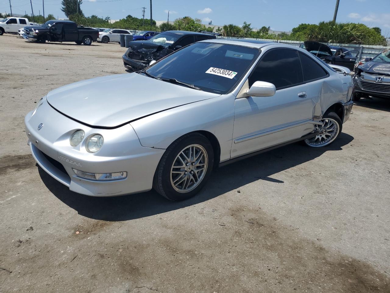 JH4DC4468YS012443 2000 Acura Integra Gs