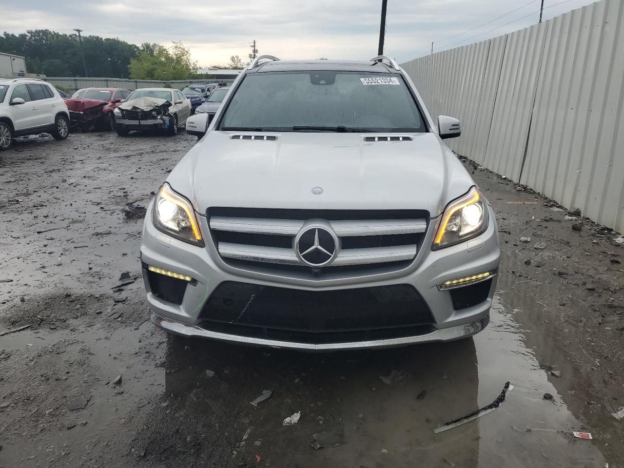 4JGDF7DEXGA652946 2016 Mercedes-Benz Gl 550 4Matic