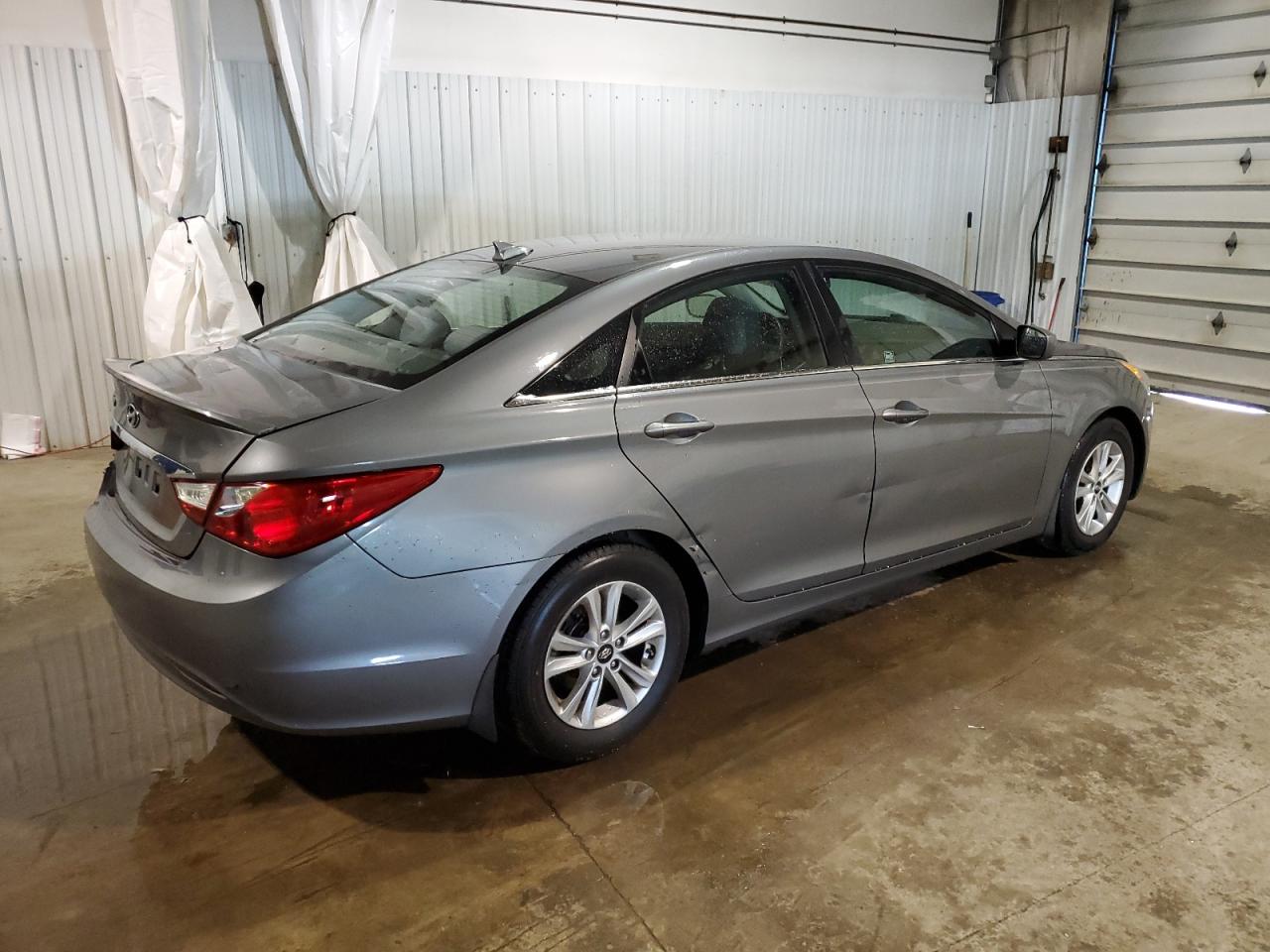 5NPEB4AC1DH533726 2013 Hyundai Sonata Gls