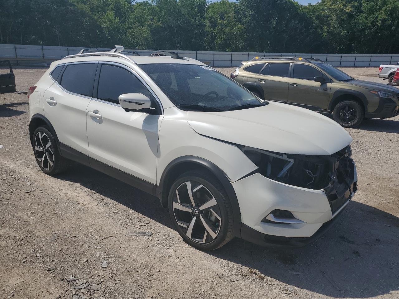 JN1BJ1CV8MW572894 2021 Nissan Rogue Sport Sl